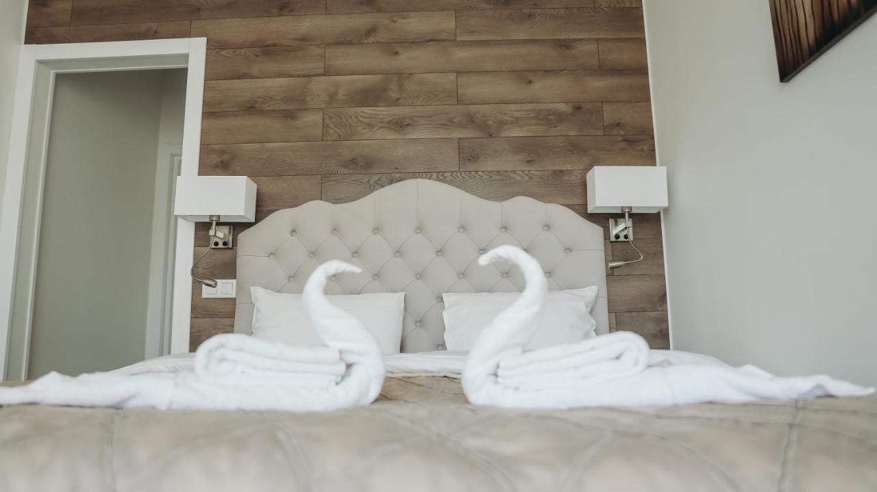 7 Boutique Hotel Ustʼ-Kamenogorsk Extérieur photo