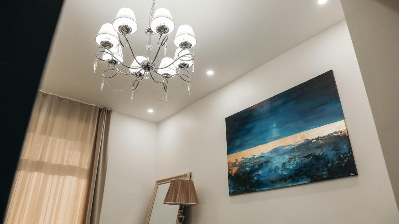 7 Boutique Hotel Ustʼ-Kamenogorsk Extérieur photo